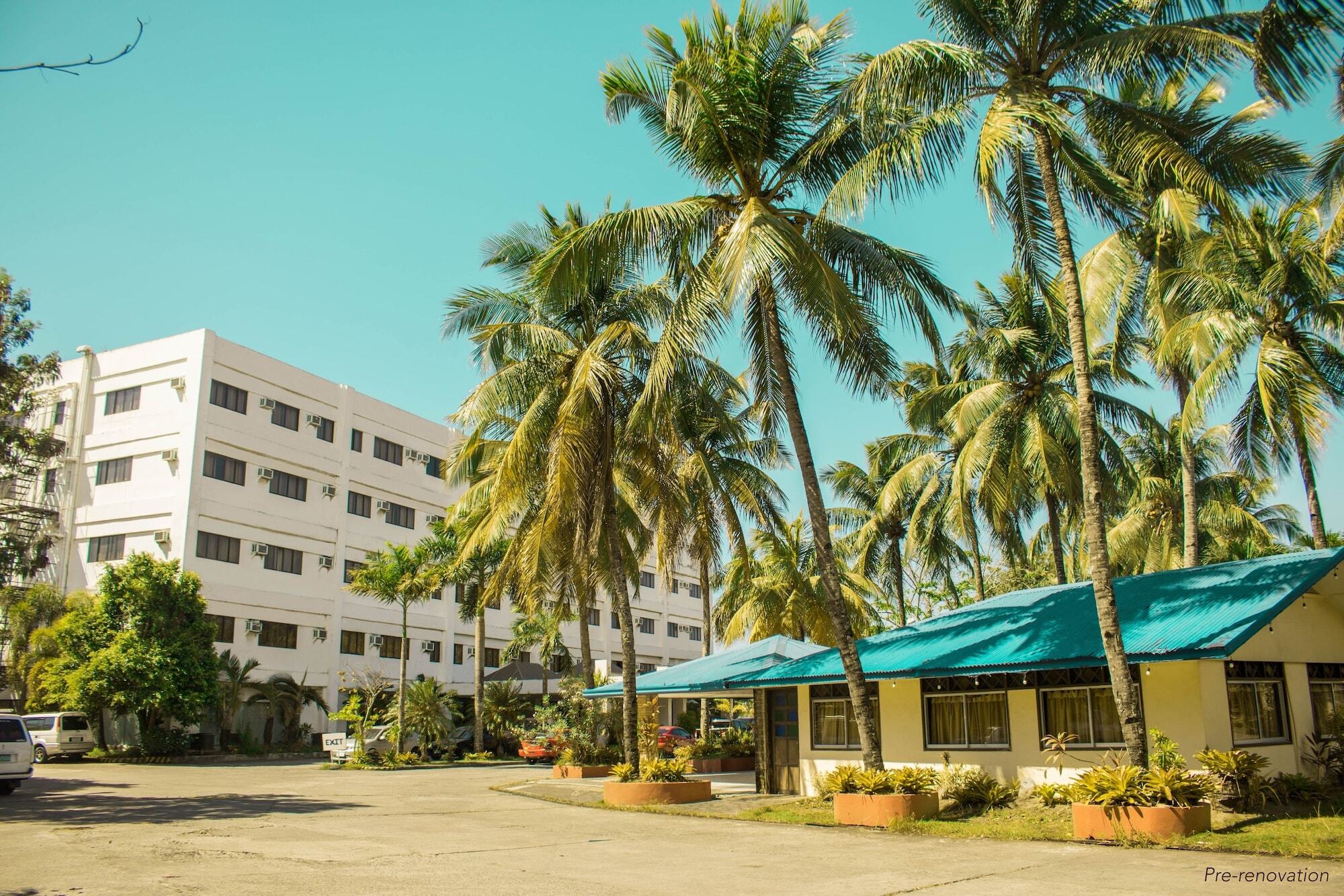 Acacia Hotel Bacolod Exterior foto